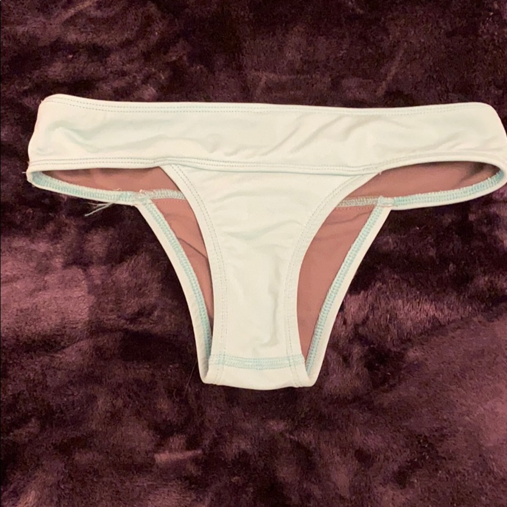 Jolyn teel swim bottoms